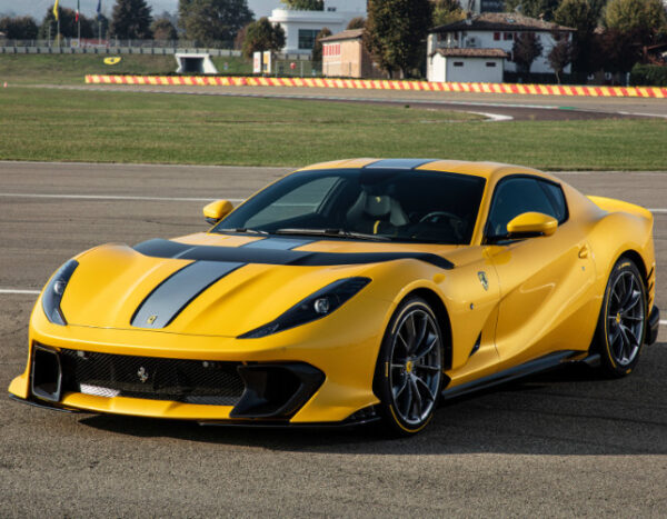 Ferrari 812 Competizione