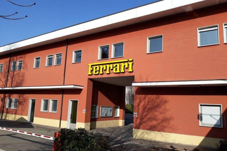 usine ferrari