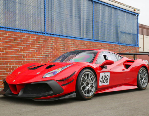 Ferrari 488 challenge