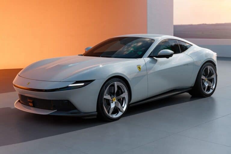 Ferrari Amalfi blanche