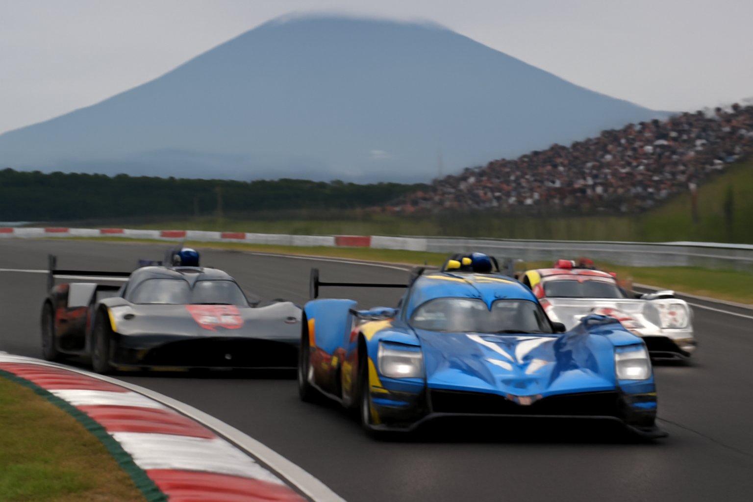 6 Heures de Fuji : Alpine triomphe face à Peugeot et Porsche