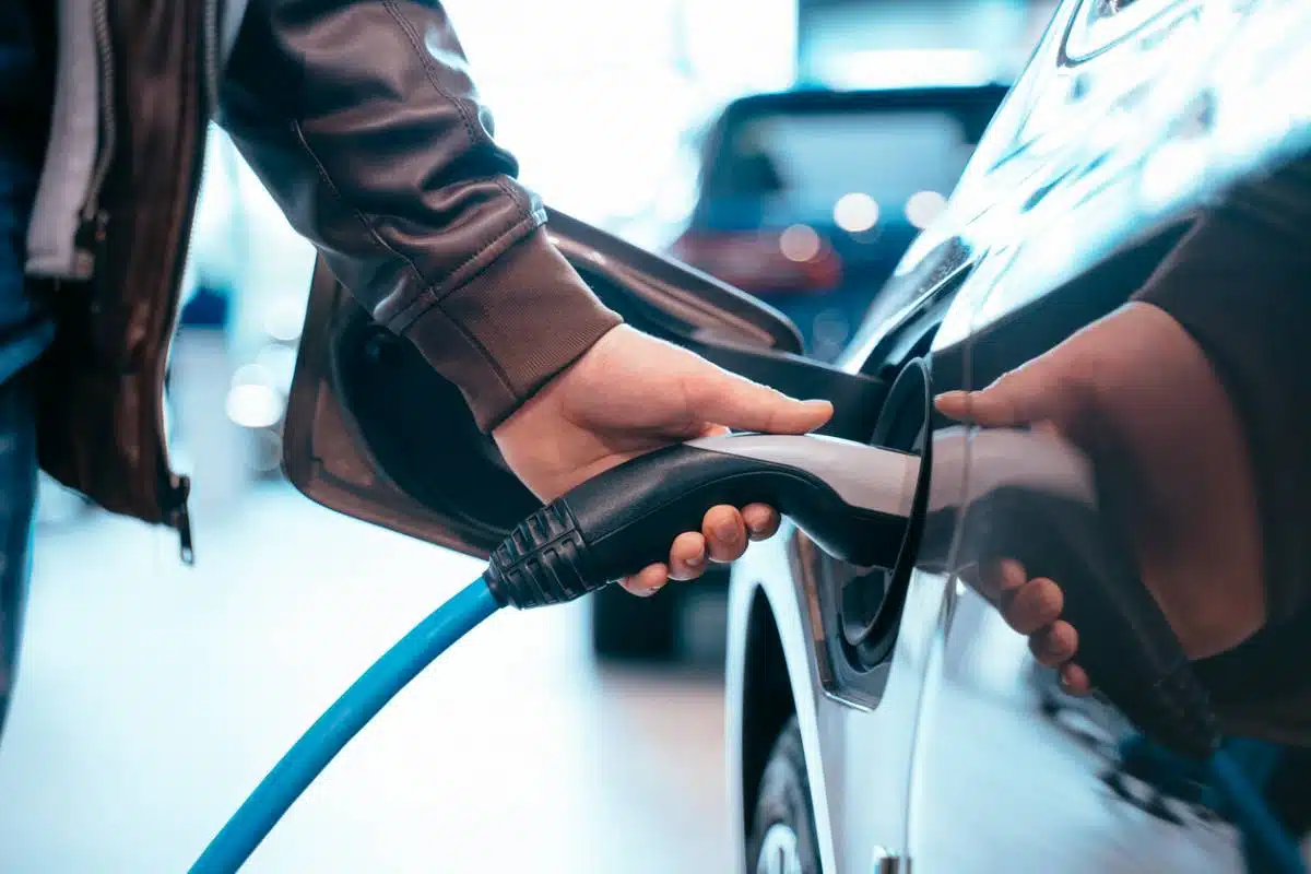 Véhicules électriques : guide pratique pour faire le bon choix