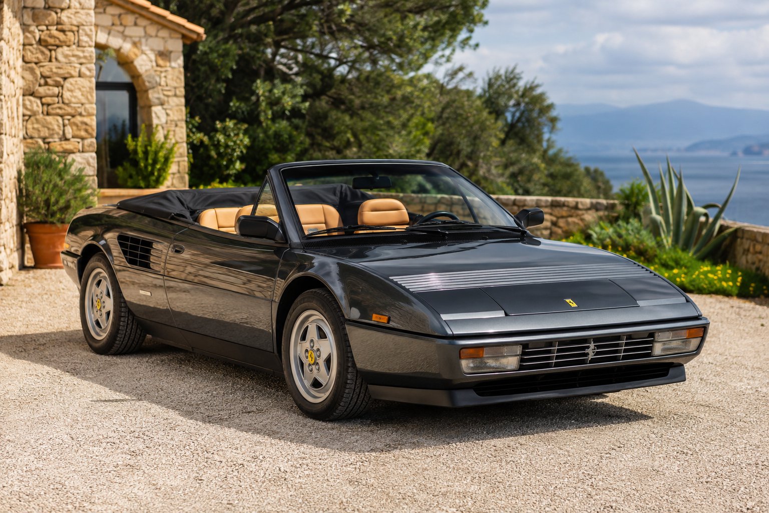 Ferrari 3.2 Mondial Cabriolet