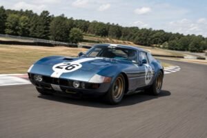 Ferrari 365 GTB/4 Competizione