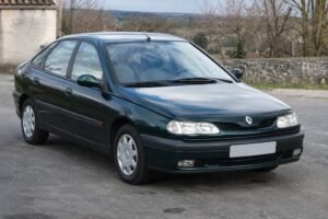Renault Laguna 1