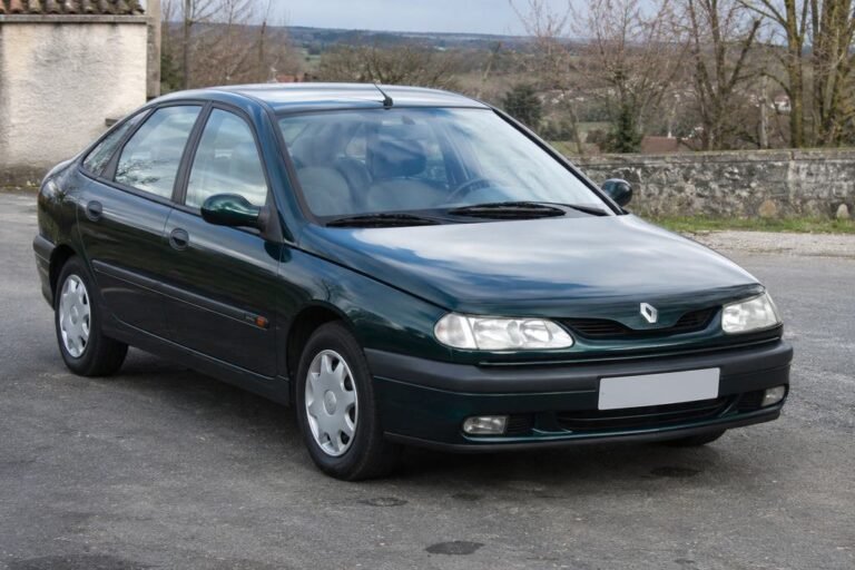 Renault Laguna 1