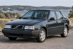 Volvo 440
