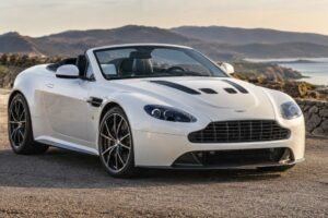 Aston Martin V12 Vantage Roadster