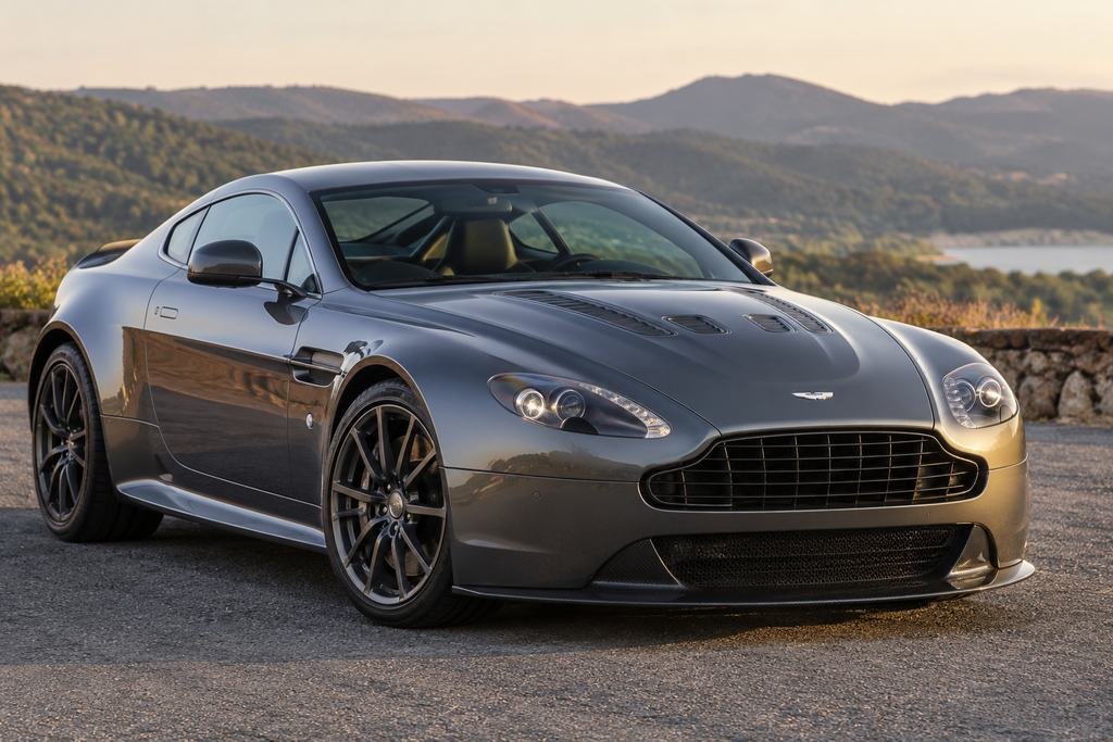 Aston Martin V12 Vantage