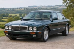 Jaguar Xj40