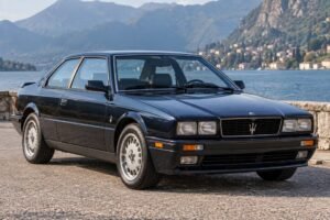 Maserati 222