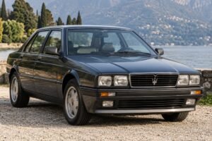 Maserati 422