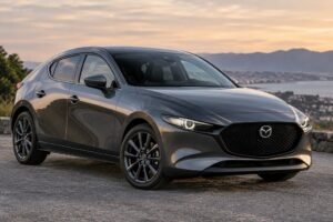 Mazda 3 4