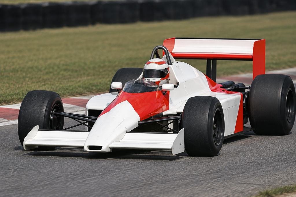 Mclaren Mp4-1